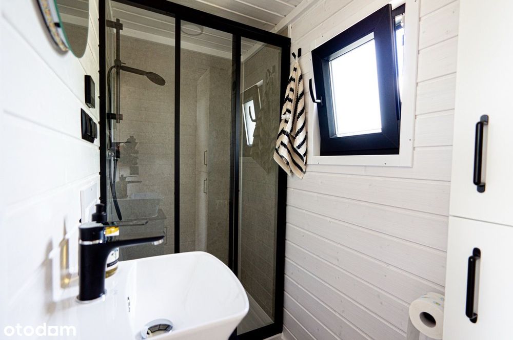 2 wolnostojące, całoroczne i niezależne domy typu Tiny House