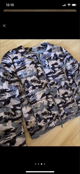 Демисезонная легкая курточка