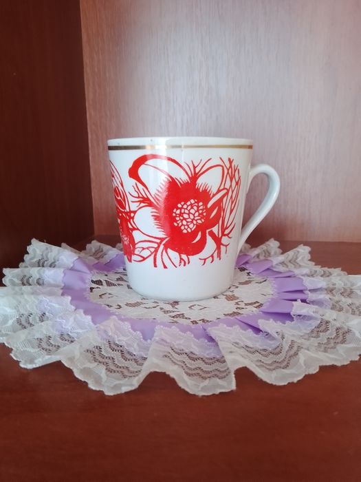 Чашки з малюнком.