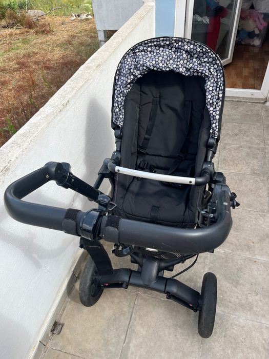 Carrinho bebé 3 em 1