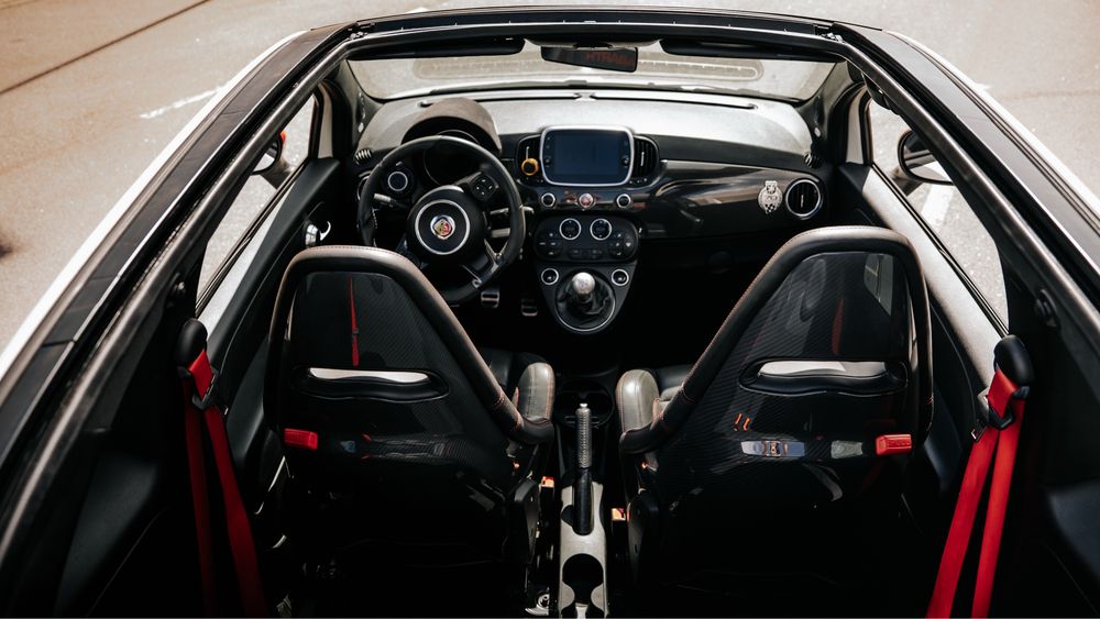 Abarth 500c  595 esseesse 70 anos