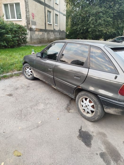 Продам Опель астра