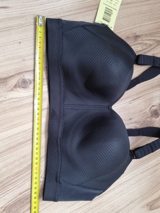 Biustonosz Triumph Triaction 90B