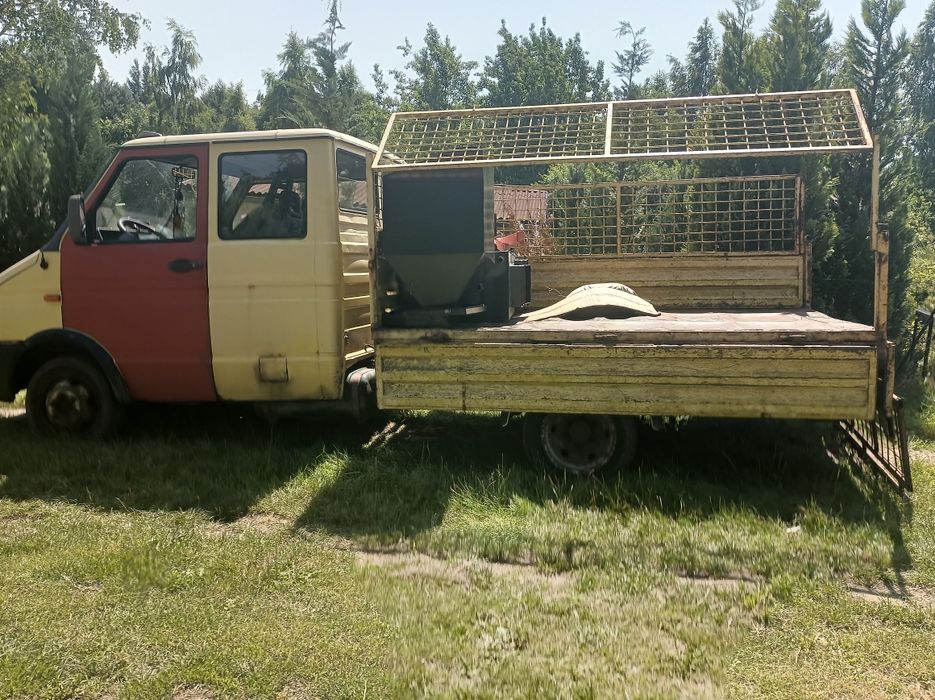 Iveco dailly wywrotka 3-strony wywrot na kat b