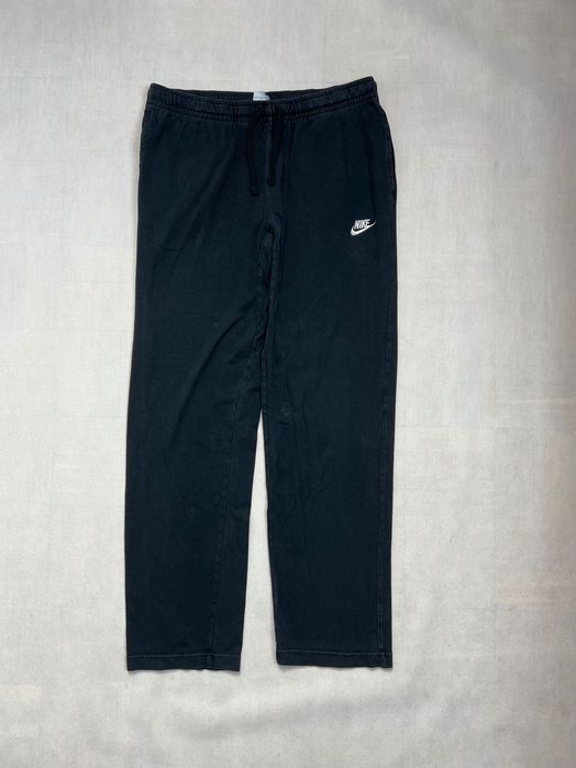 Spodnie Nike L czarne