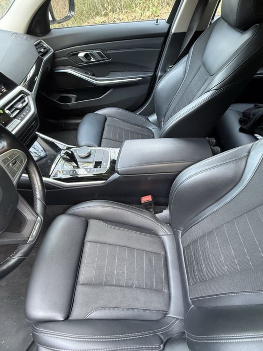 BMW 330e line sport