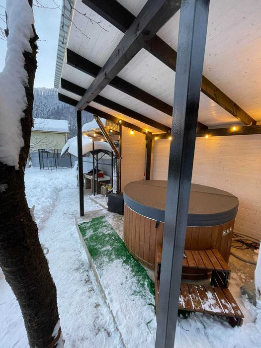 Садиба Чотири стихії з окремим двориком ЧАН, мангал, тераса в Міжгір'ї