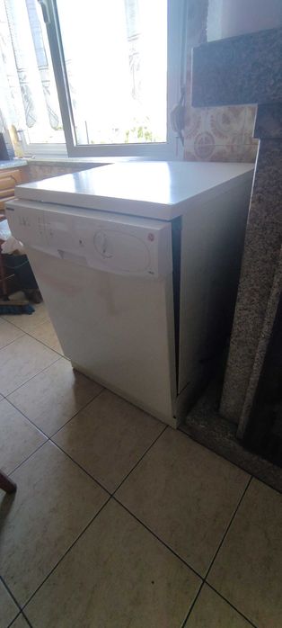 lava loiça hoover