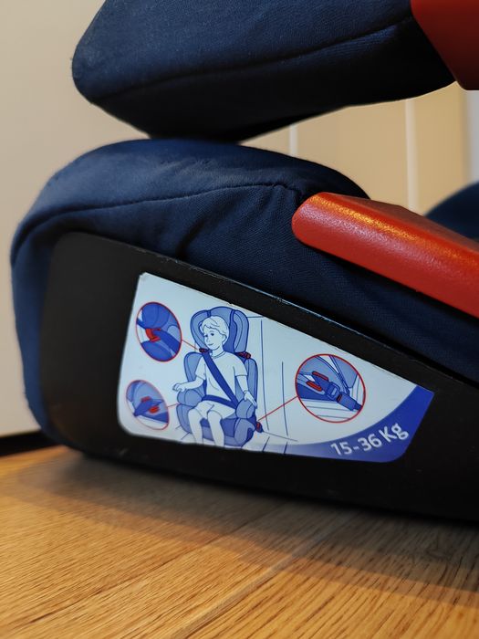 Fotelik samochodowy dziecięcy Chicco 15-36 kg wygodny jak nowy