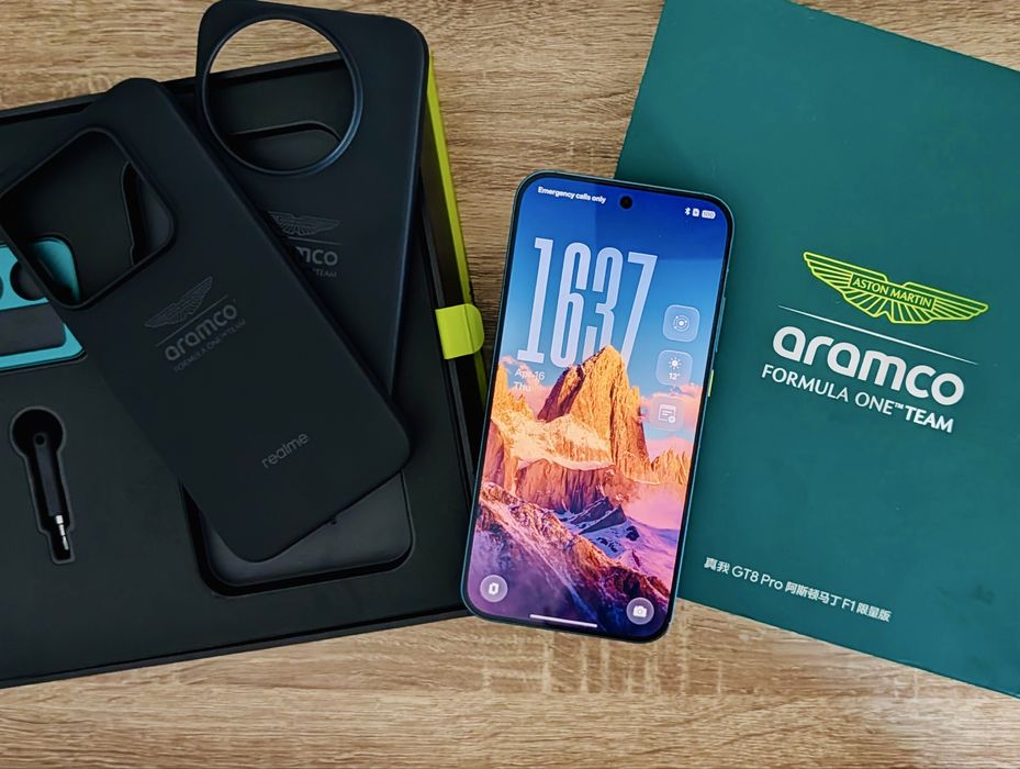 Realme GT8 Pro - 16/1TB - Edição Aston Martin