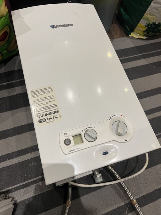 Junkers esquentador gás canalizado natural