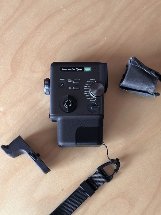 FUJIFILM instax mini Evo Cinema