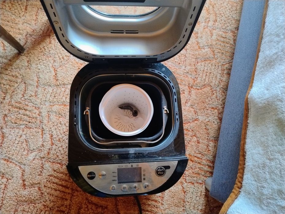 Sprzedam wypiekacz do chleba