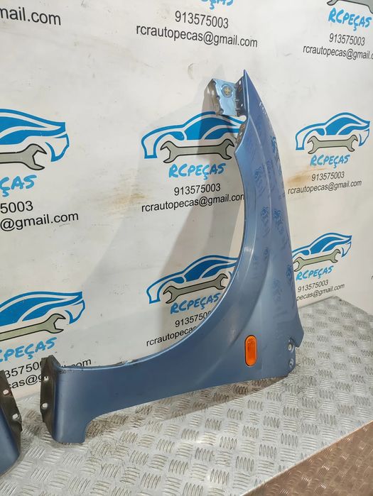 GUARDA-LAMAS ORIGINAL ESQUERDO DIREITO FORD FIESTA 5 V MK5
