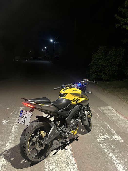 Bajaj Pulsar ns200