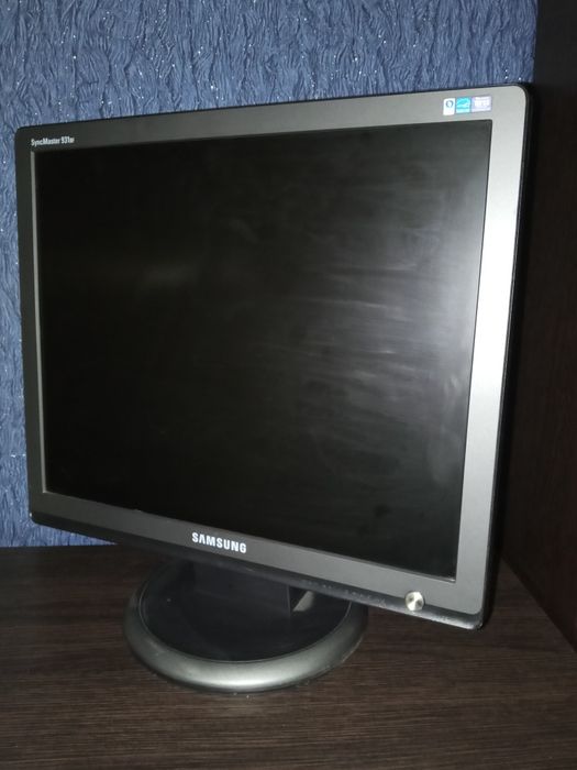 Монітор 19" Samsung 931BF Чорний