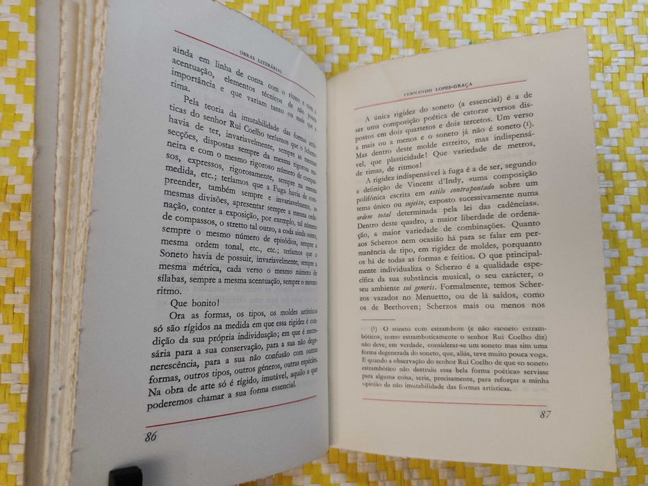 A caça aos coelhos e outros escritos polémicos – 
F. Lopes-Graça