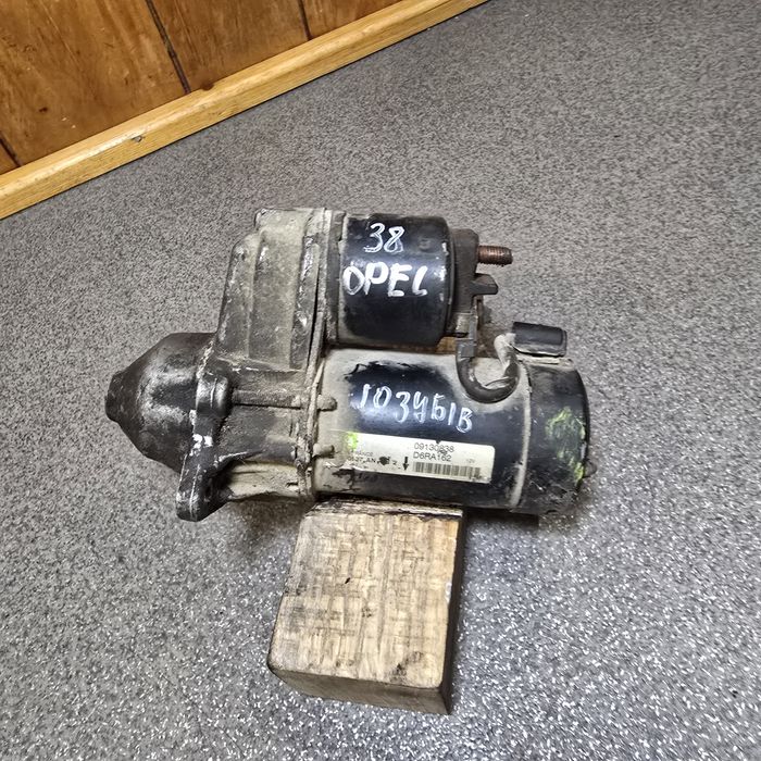 Стартер 1.6b Opel Astra, Vectra, Daewoo Lanos (09130838 Valeo)