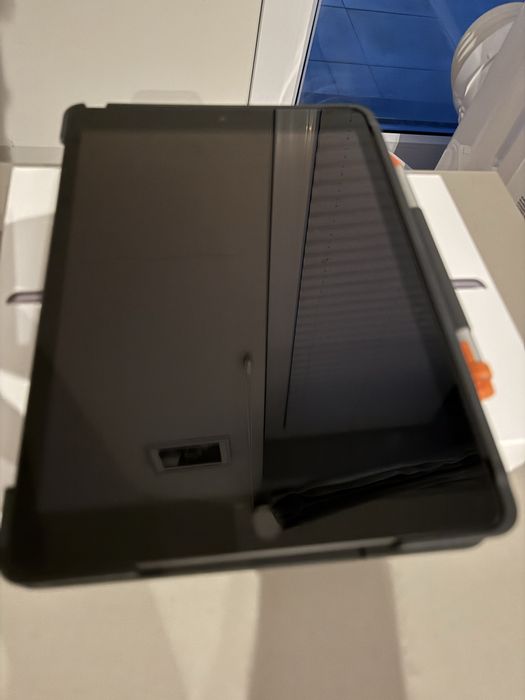 iPad 9gen 64gb + klawiatura + pencil