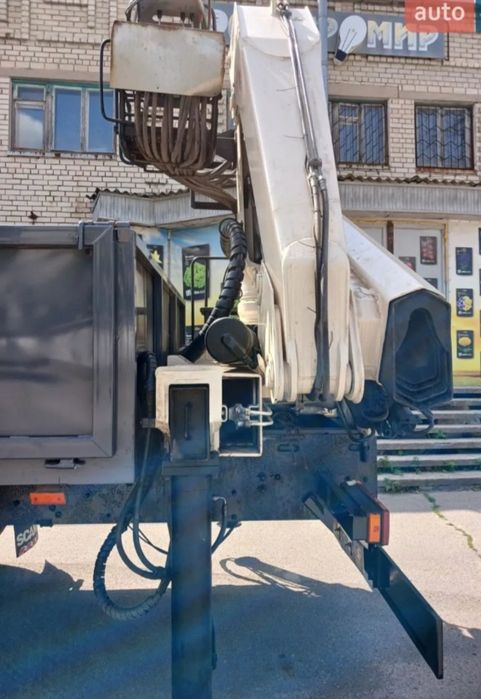 SCANIA кран-маніпулятор 2000