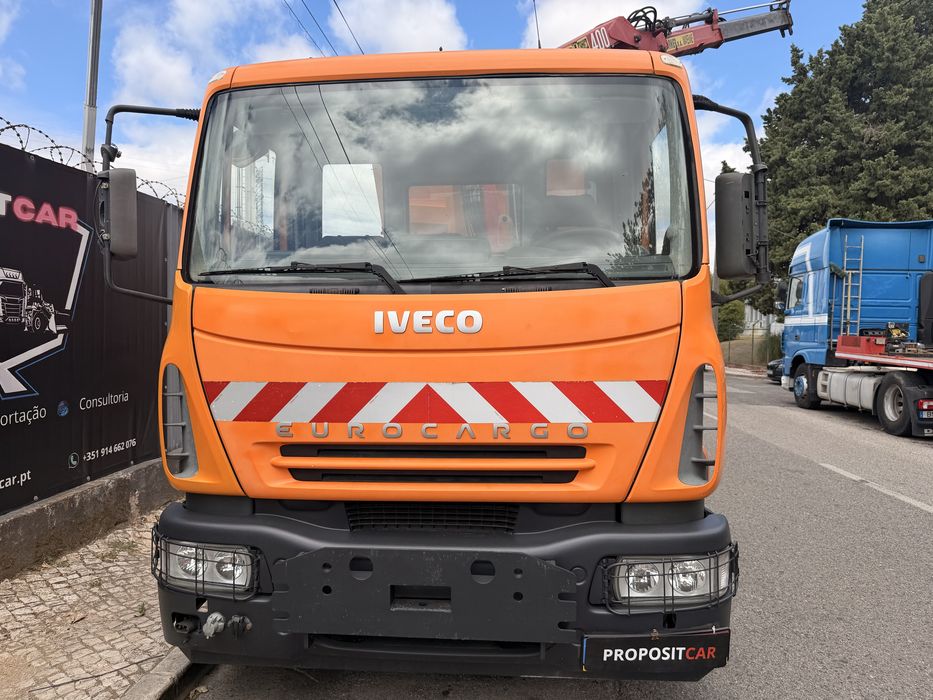 IVECO EUROCARGO 12T 180cv com Grua HMF400 Caixa Tri-Basculante com Apenas 177.000km ###OPORTUNIDADE###