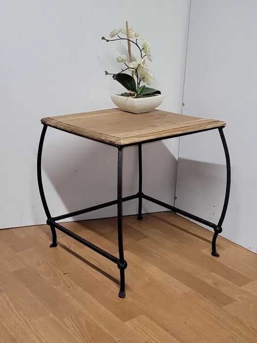 Stolik kawowy Harlon