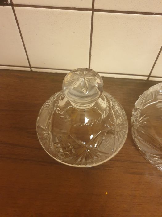 Kryształowa cukiernica bomboniera