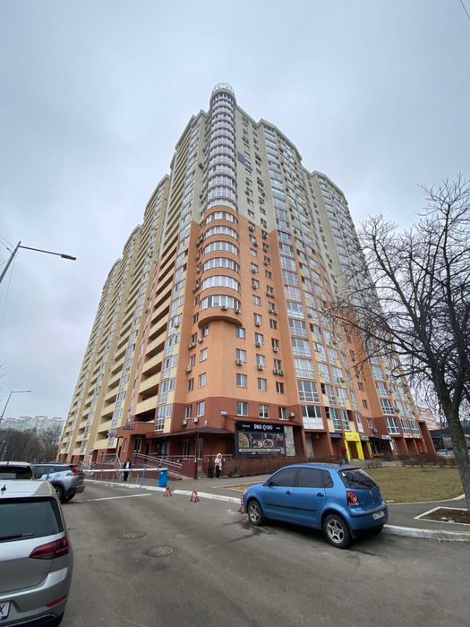 2-кімнатна біля парку, Академіка Шалімова 35-а