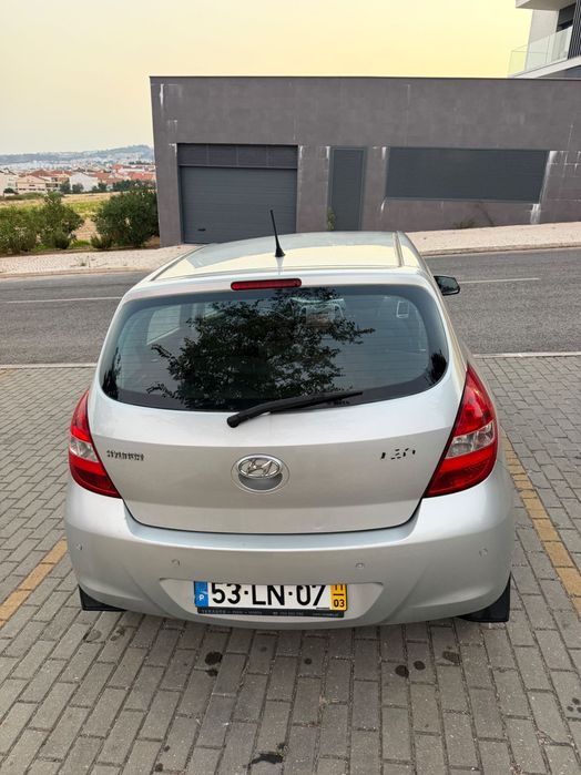 Hyundai I20 em bom estado