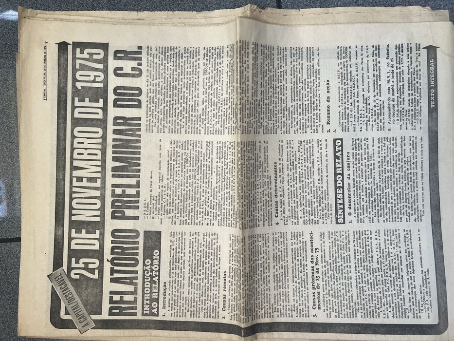 JORNAL HISTÓRICO - Suplemento de A  Capital  de 20 Janeiro 1976 - Relatório do 25 de Novembro