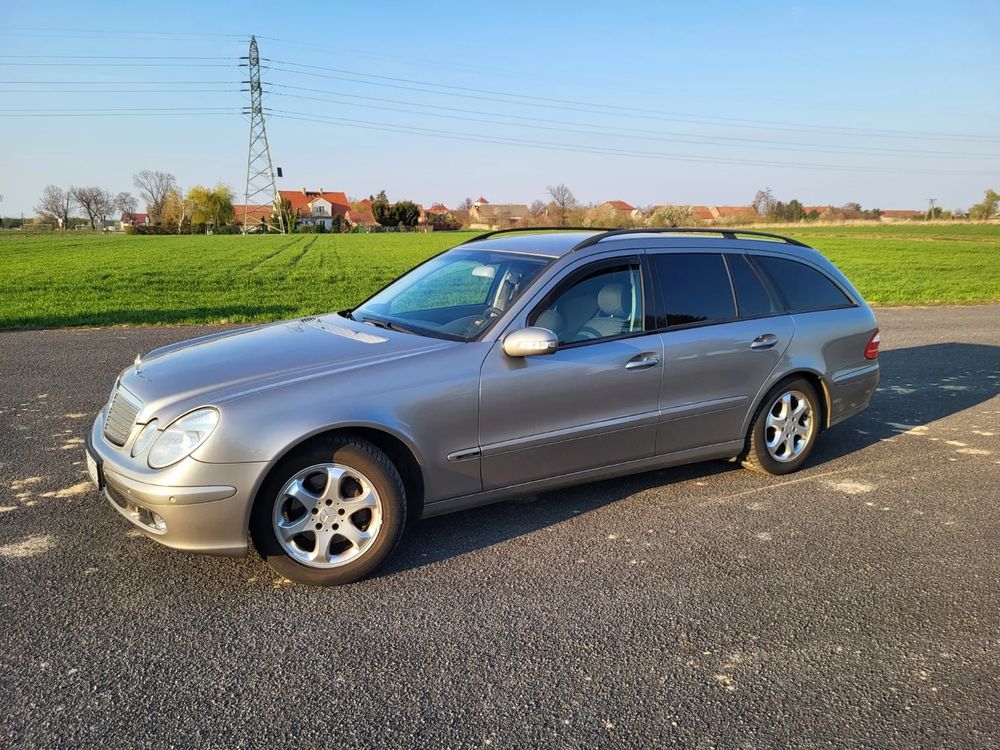 Mercedes-Benz Klasa E 320 T Classic
