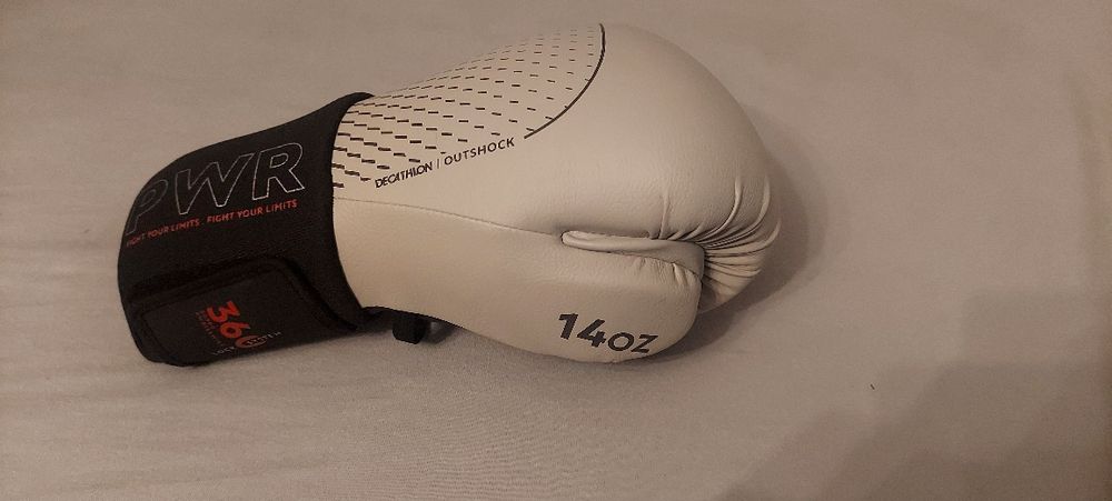 Rękawice bokserskie Decathlon Outshock 500 Ergo 14 oz. Stan idealny