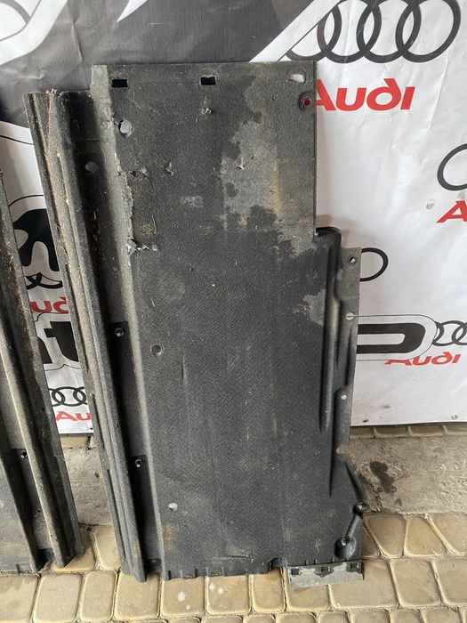 Защита днища кузова Audi A4 B8 / A5 8K0825207D 8K0825208H