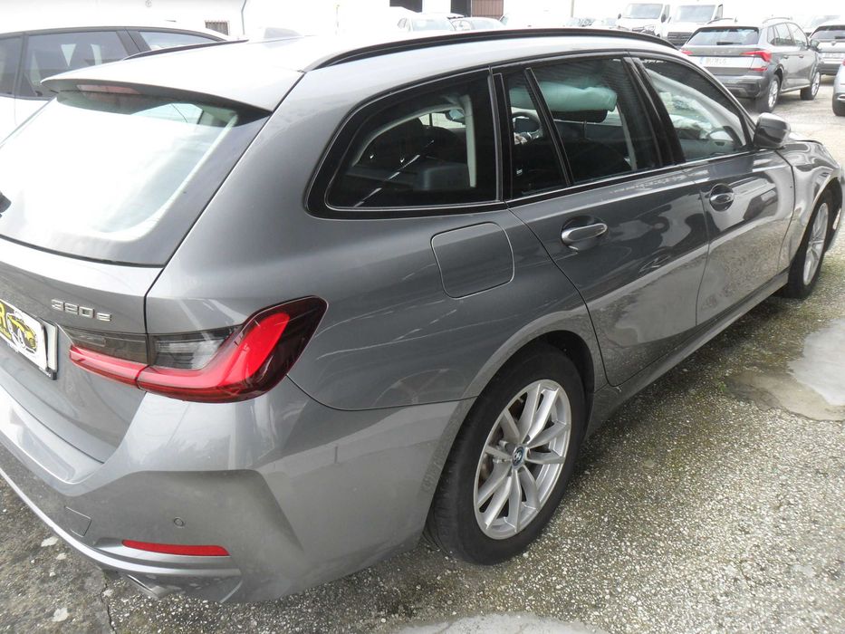BMW 320E Touring Advanced Auto 204cv