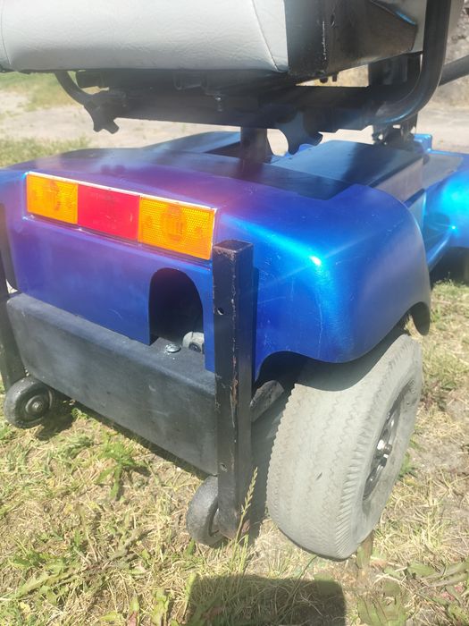 Wózek inwalidzki elektryczny skuter