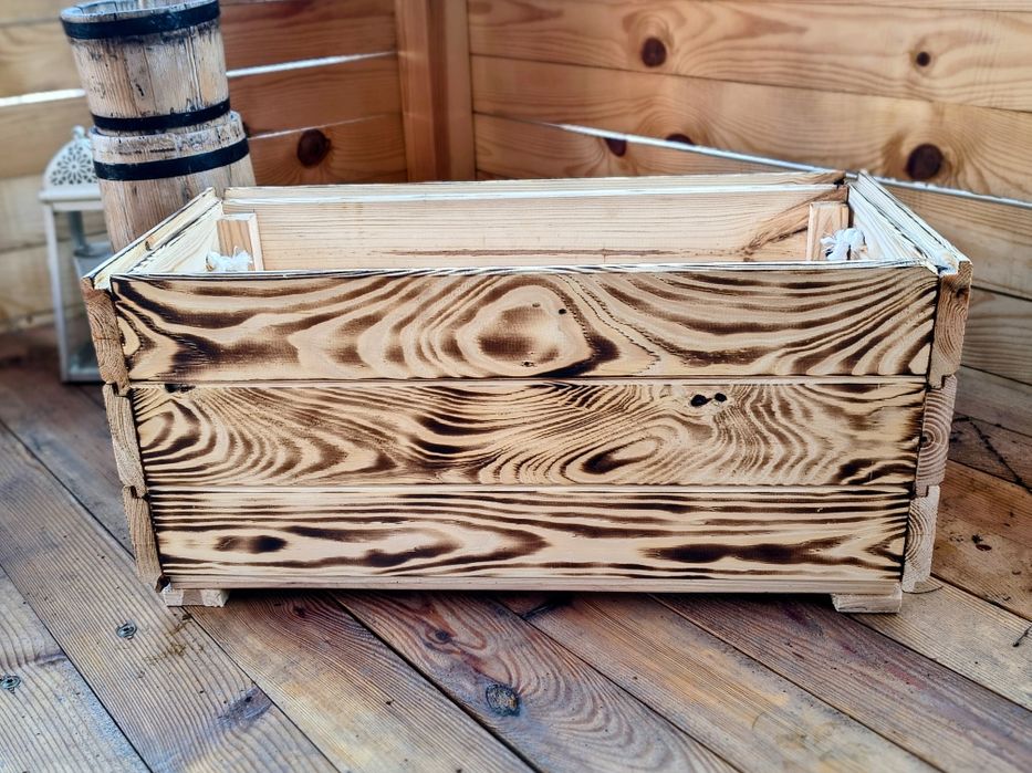 Drewniane donice ogrodowe