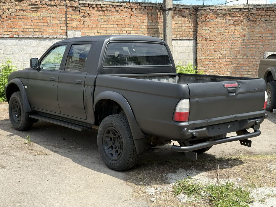 Mitsubishi L200 2003 2.5 дизель 4х4