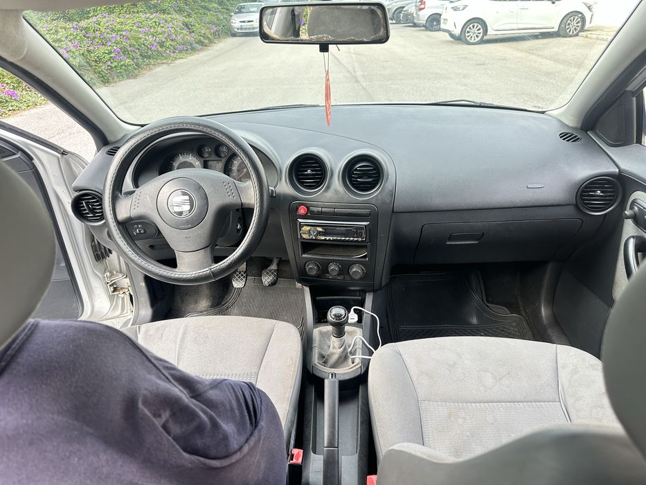 Seat ibiza 1.2 2004 — photo 5