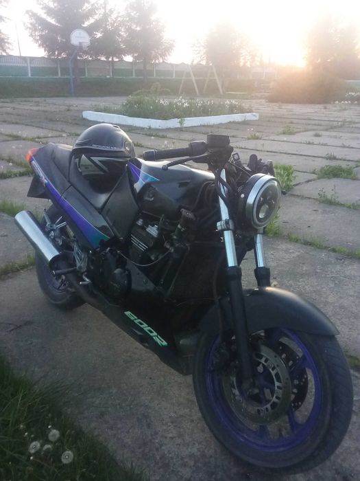 Kawasaki gpx 600r на документах