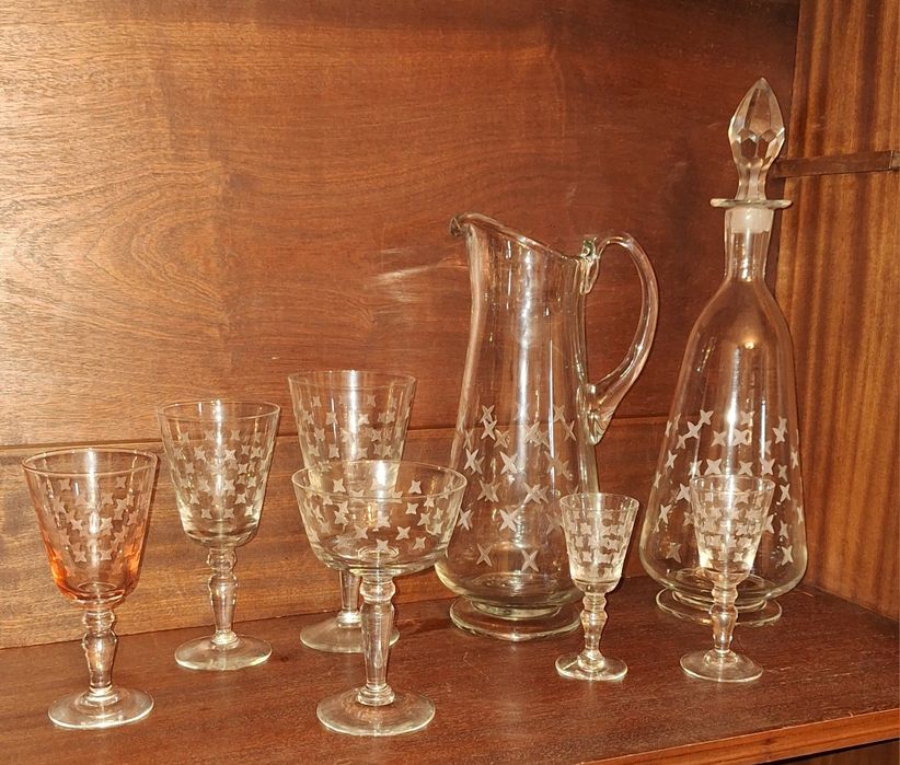 Serviço d copos em cristal ( antigo)