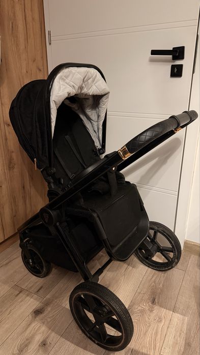 Wozek Venicci Tinum 2 w 1