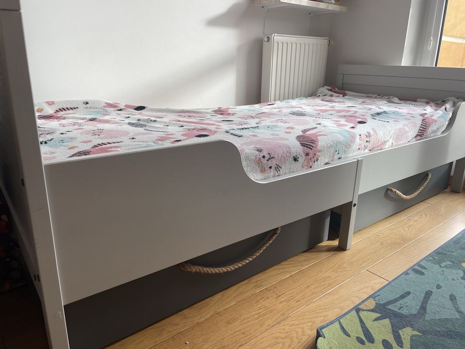 Lożko dzieciece Ikea z dwoma szufladami