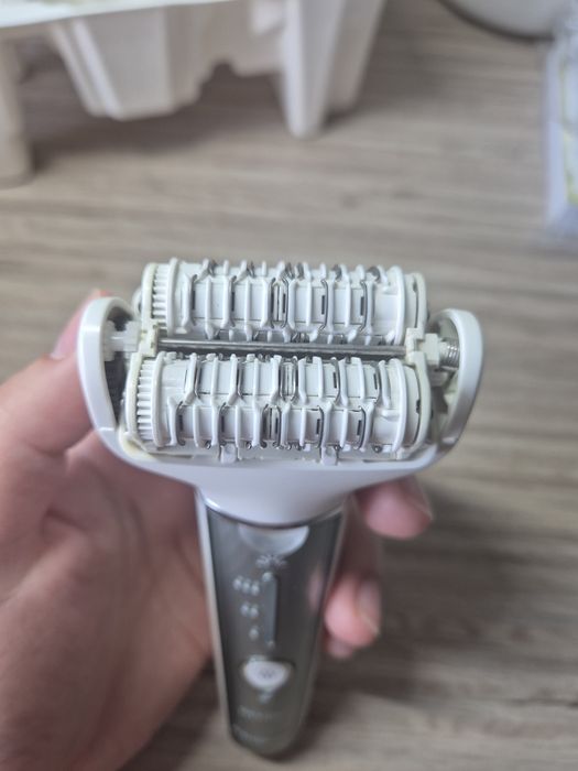 Depilator Panasonic ES-EL8C