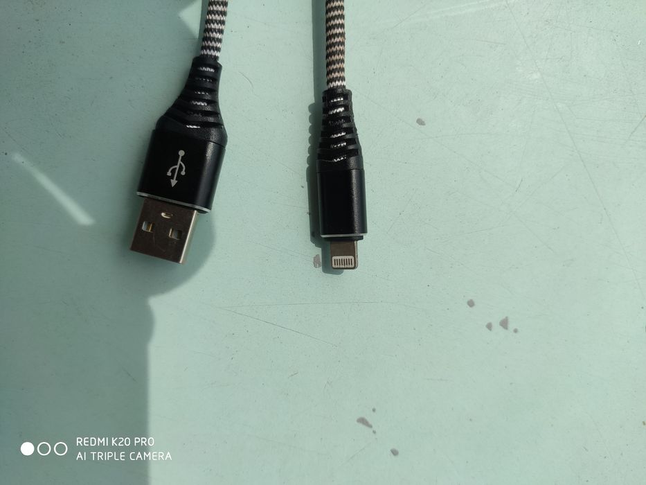 Кабель Lightning для iPhone