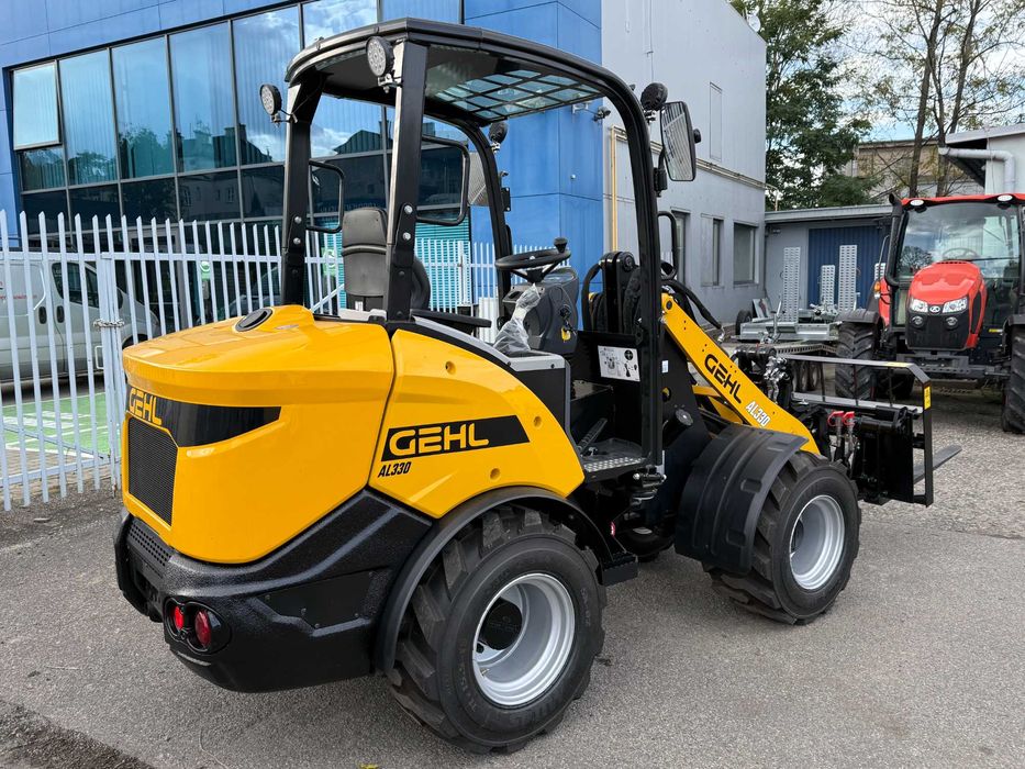 Ładowarka przegubowa GEHL AL330 - 2.1 tony - NOWA!