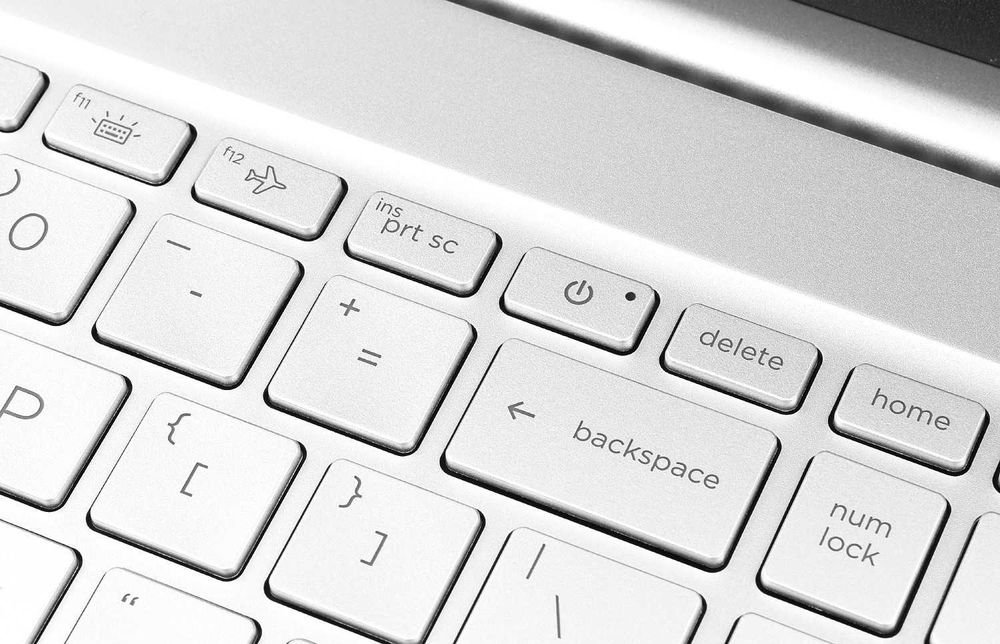 HP Pavilion 15,6" i5-1135G7/16GB/512/Win 11 Home NVIDIA GeForce MX350