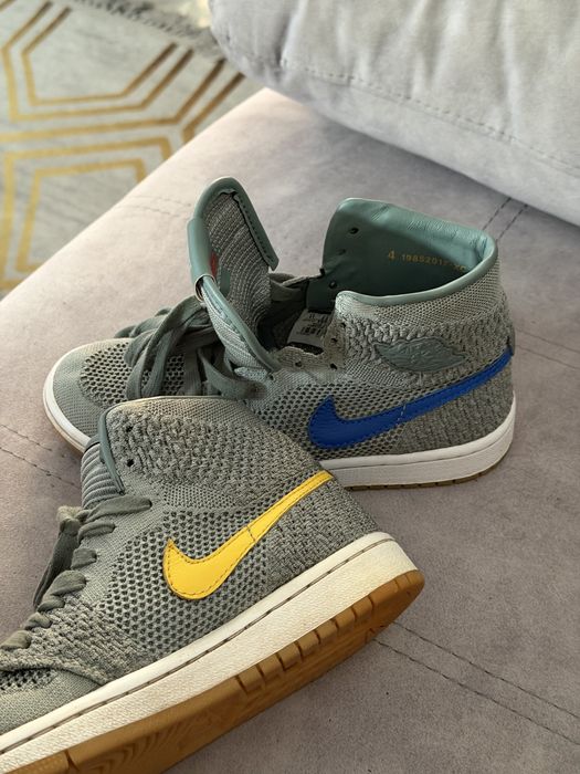 Ténis Air Jordan 1 Retro Hi Flyknit