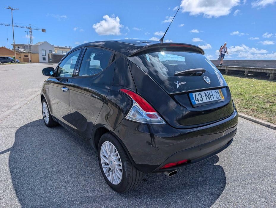 Lancia Ypsilon 1.3 Multijet