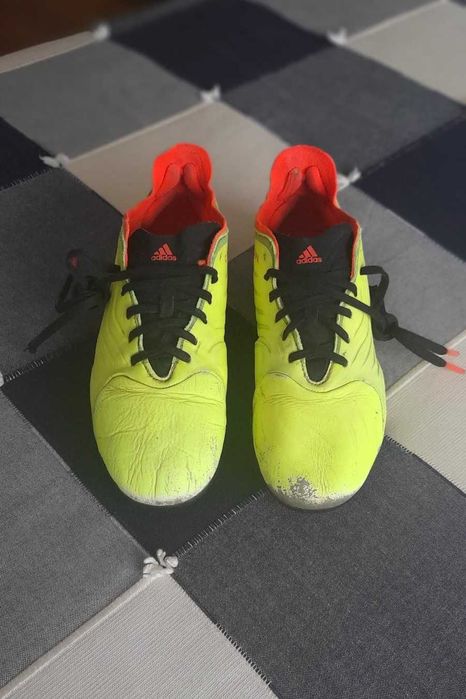 Chuteiras ADIDAS Copa Nº 38 (2/3) - p/relvado sintético