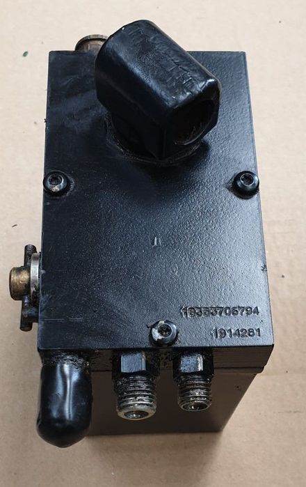 POMPKA POMPA PODNOSZENIA ODCHYLANIA KABINY DAF XF 1914281